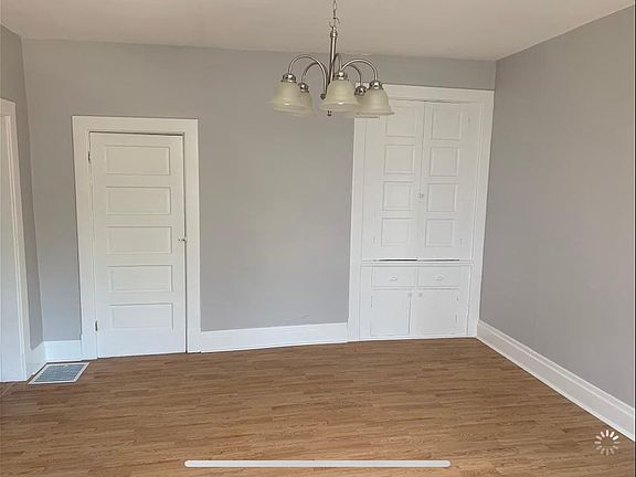 4th image of 291 Sherman Ave #291