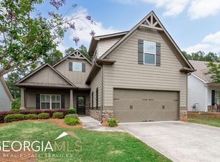 129 Hawthorne Ridge Cir, Dallas, GA 30132