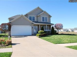 15128 Sawgrass Ln, Middlefield, OH