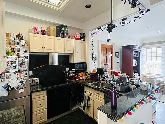 3rd image of 508 Madison Ave APT 3F