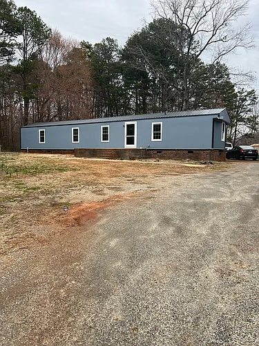 3381 Windy Hill Rd Photo 1