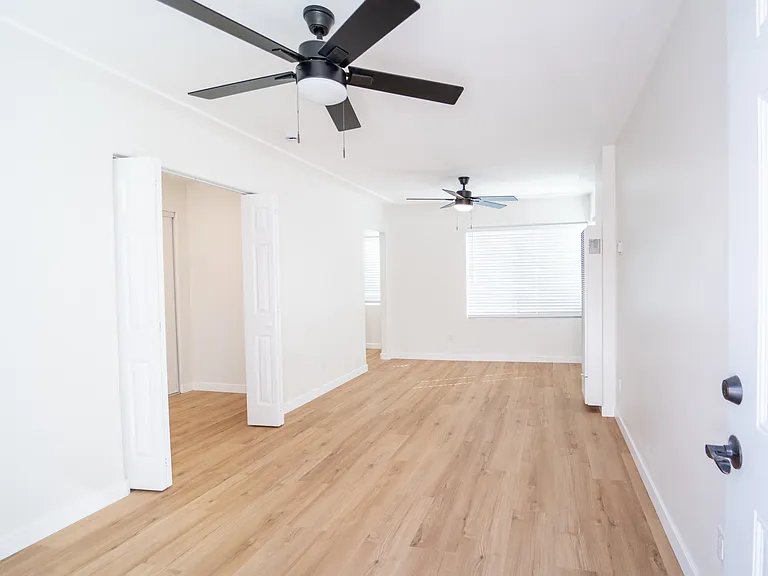 1900-08 San Diego Ave #1902 — Photo 6