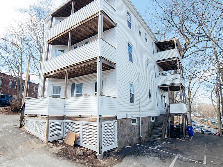 Duffley Ct — Photo 25