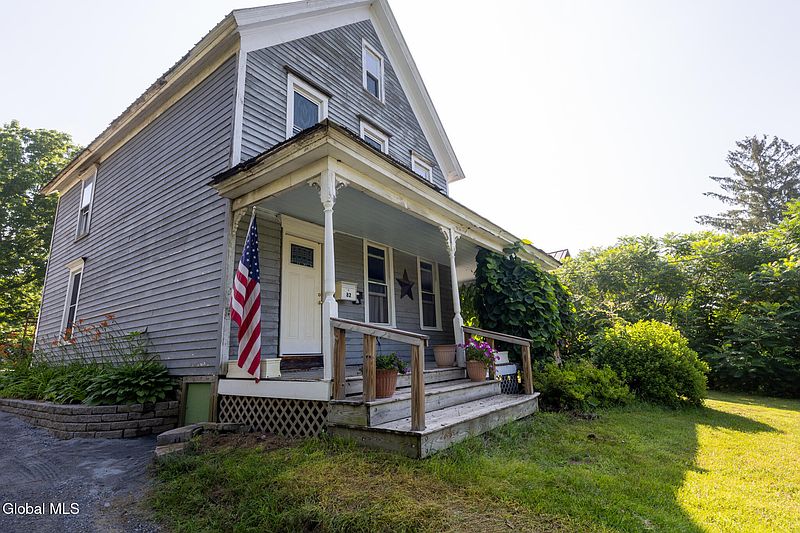 3rd image of 82 River Street