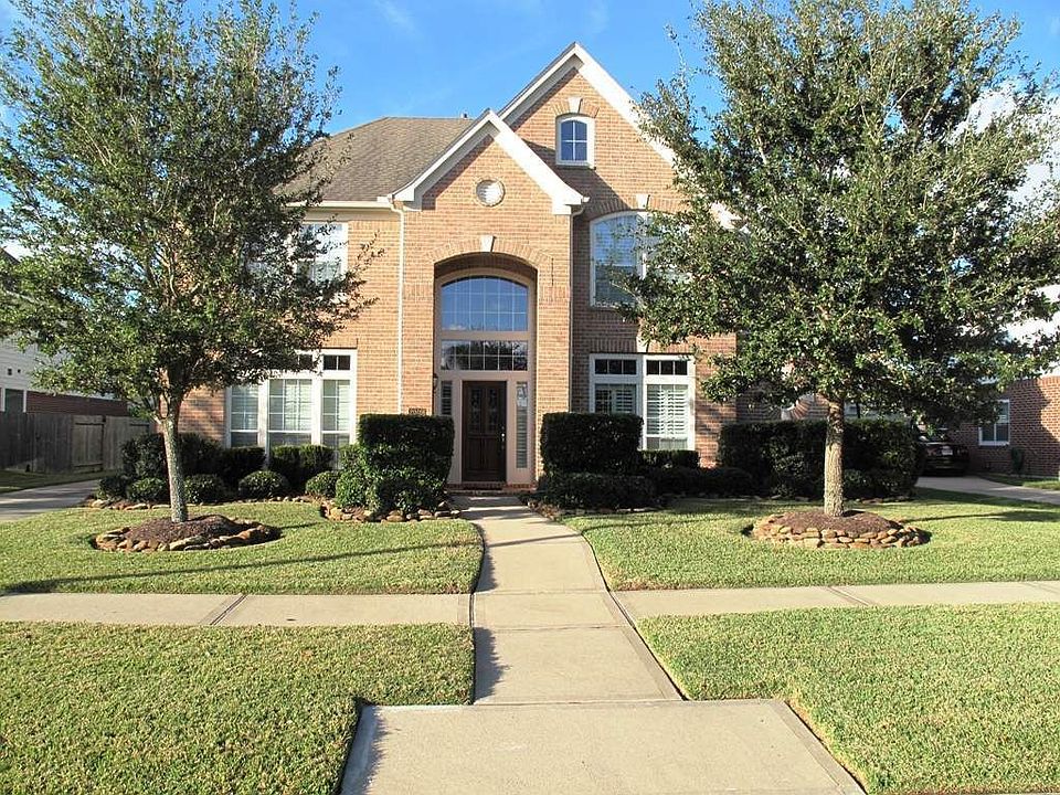 1st image of 2009 Breezway Bend Ln