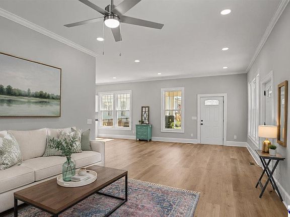 4th image of 120 Saint Johns St