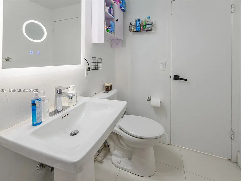 880 NE 69th St #5L — Photo 23