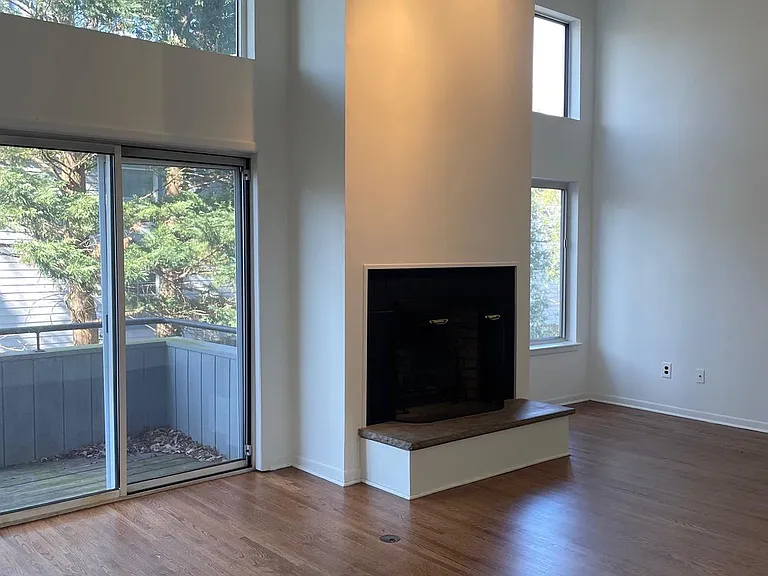 23 Richard Ct — Photo 16
