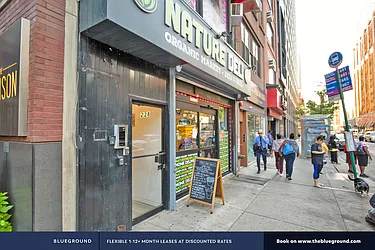 Rented by The Blueground