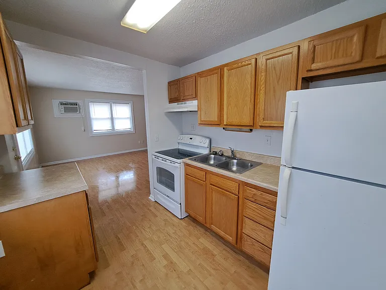 1014 S College Ave #A — Photo 3
