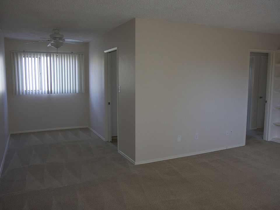 2nd image of 1930 Emerald St APT 108