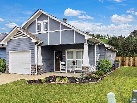 3rd image of 9153 Rookwood Pl