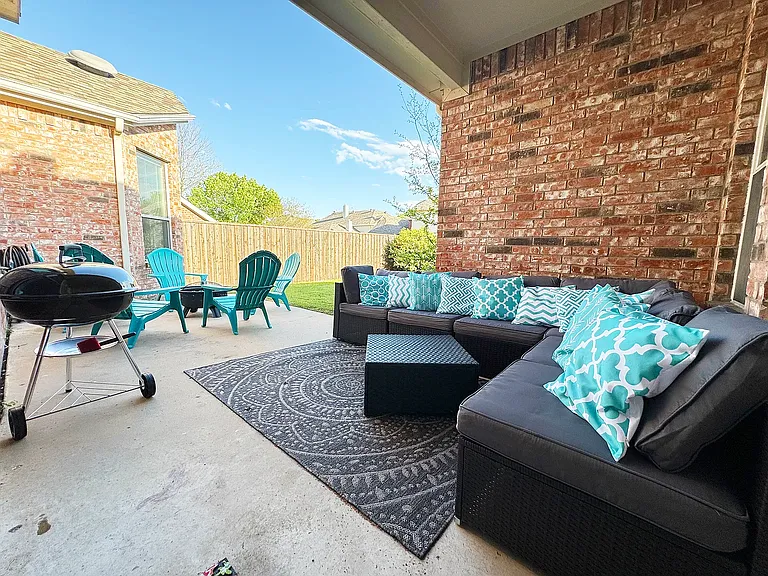 14587 Kelmscot Dr — Photo 8