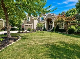 13213 El Monte St, Leawood, KS 66209