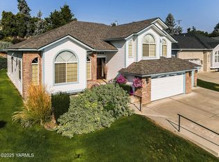 4 N 78th Ave, Yakima, WA 98908