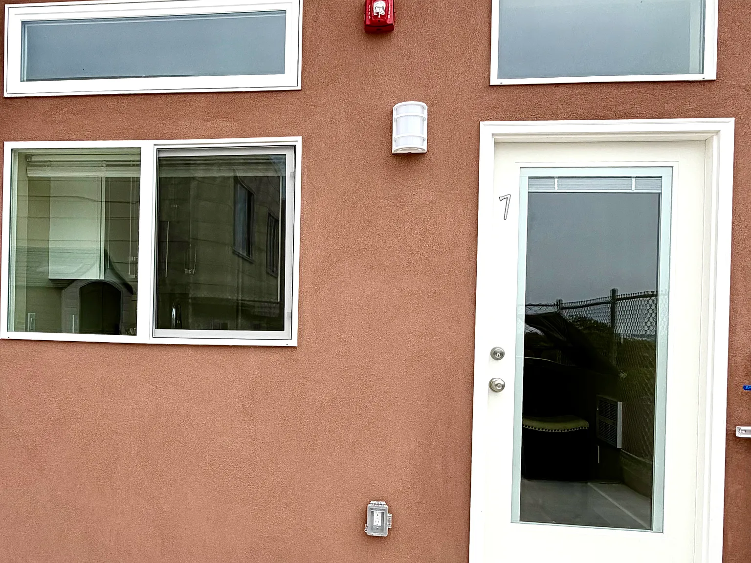 Studio, $2,795 — Photo 1