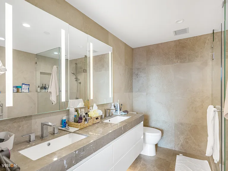 7433 Cambie St #2105 — Photo 10