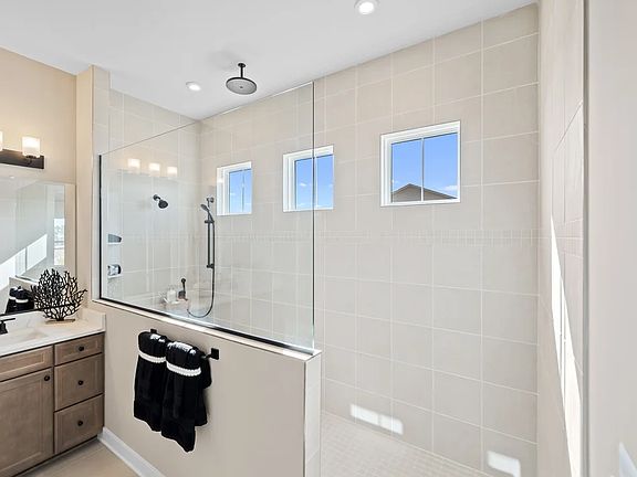 Primary Ultra Spa Bath