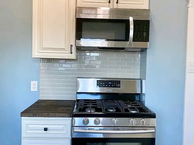 1136 E Appleton St #2 — Photo 13