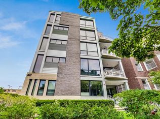817 Hinman Ave APT 3E, Evanston, IL 60202