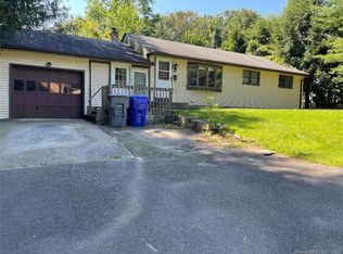 18 Indian Run, Enfield, CT 06082
