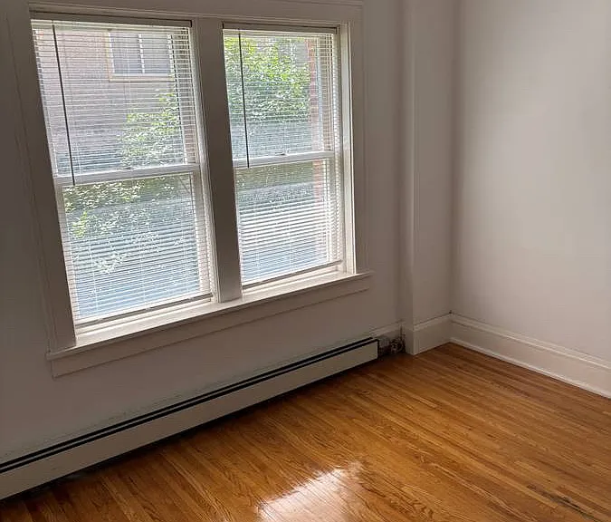 3300 Girard Ave S #14 — Photo 6