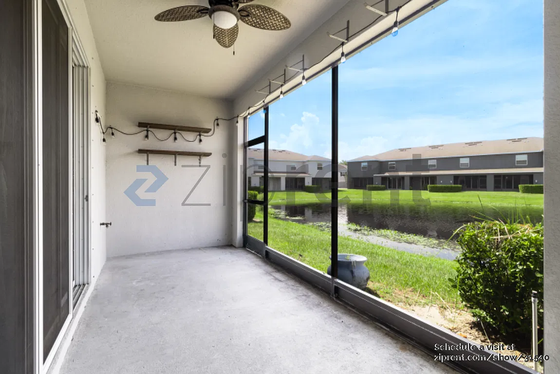 3 bed, 2.5 bath, 1707 sqft, $2,300 — Photo 3