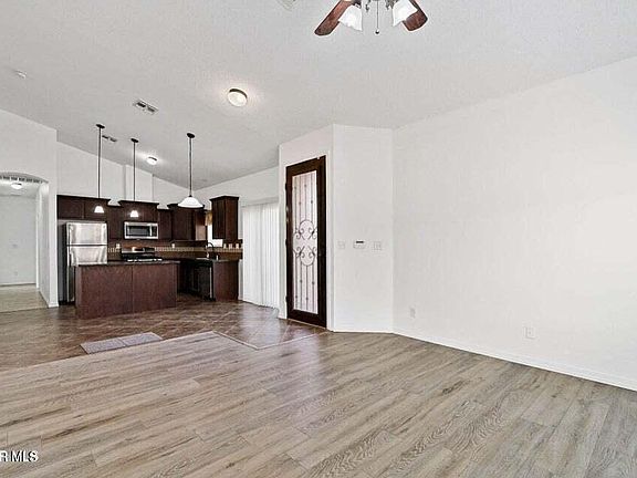 4th image of 3745 Loma Brisa Dr