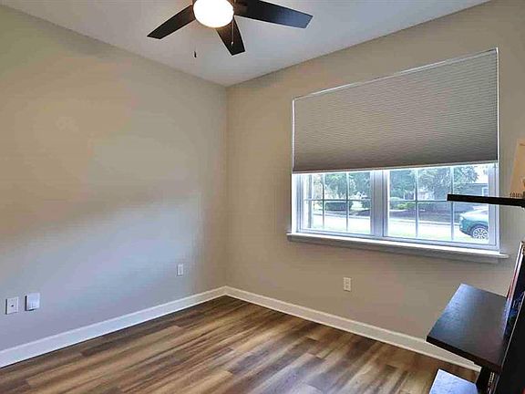 5th image of 741 MYSTIC OAKS LANE