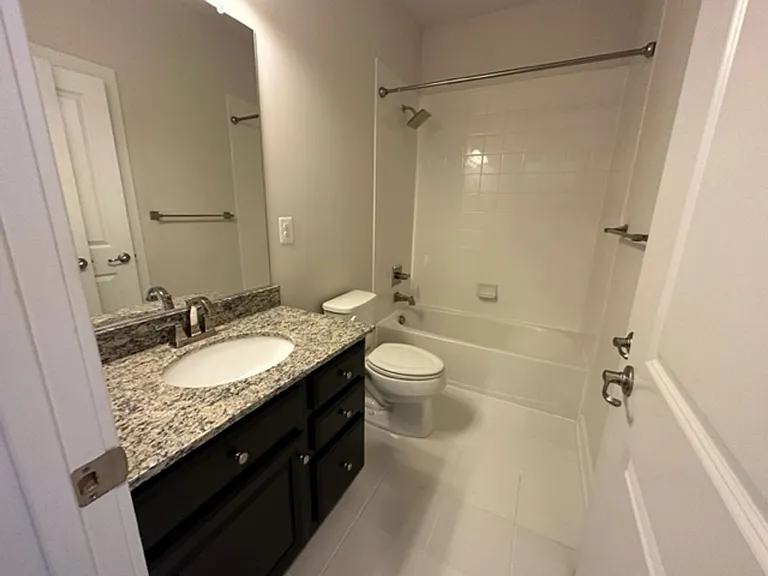 7313 Taylors Hill Ln — Photo 28
