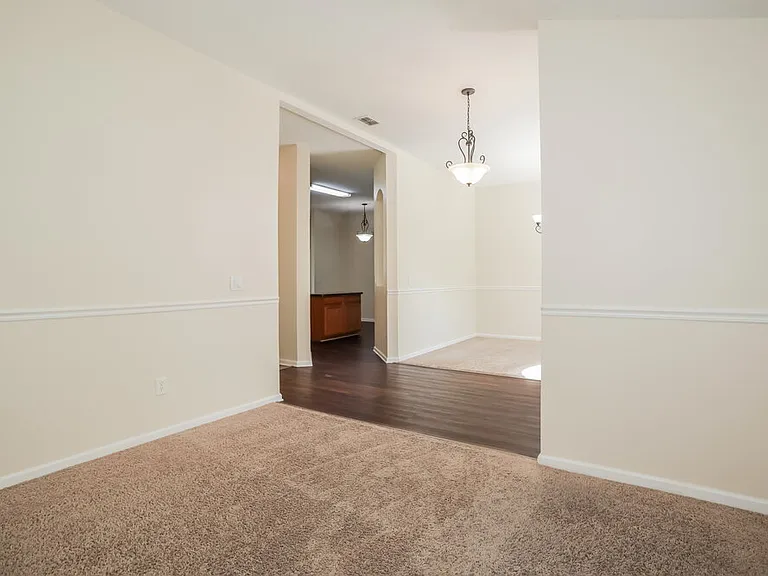 3460 Live Oak Hollow Dr — Photo 9
