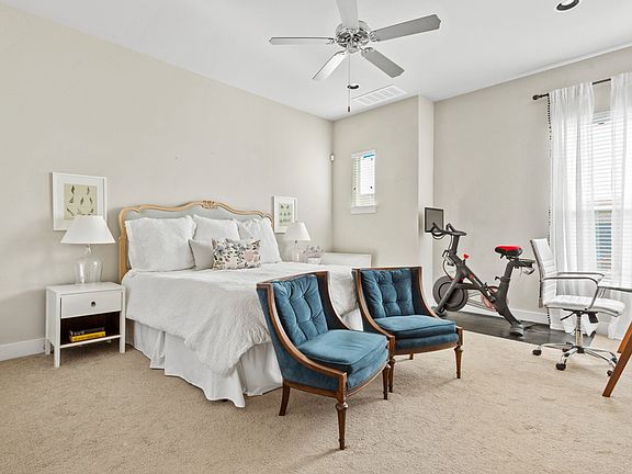 5th image of 3108 E 51st St #501-1