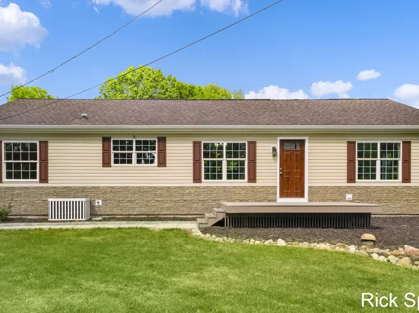 3321 Babylon Rd, Allegan, MI 49010