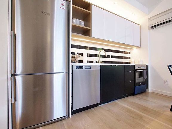 2nd image of 2290 Atlantic Ave #4F