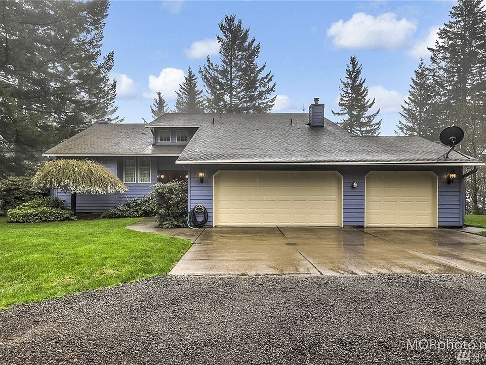 1st image of 36015 NE 31st Cir