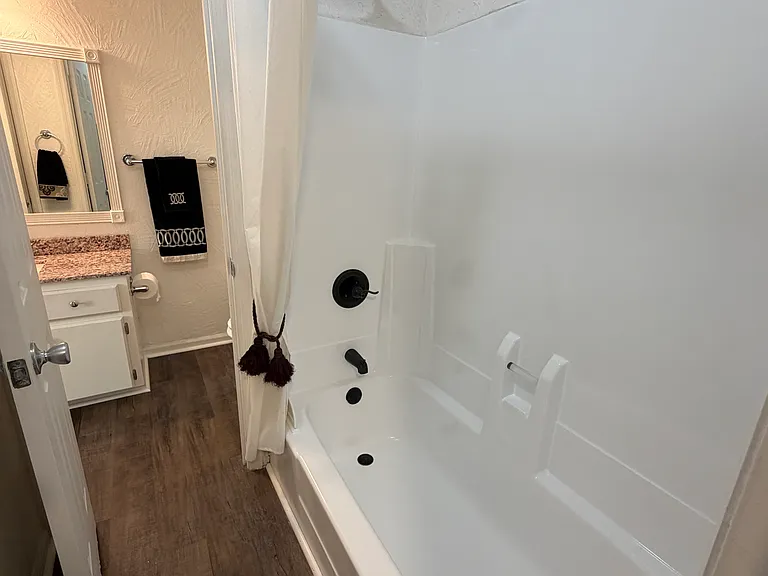 287 Donna Dr — Photo 15