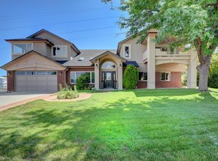 44 Morningside Dr, Wheat Ridge, CO 80215