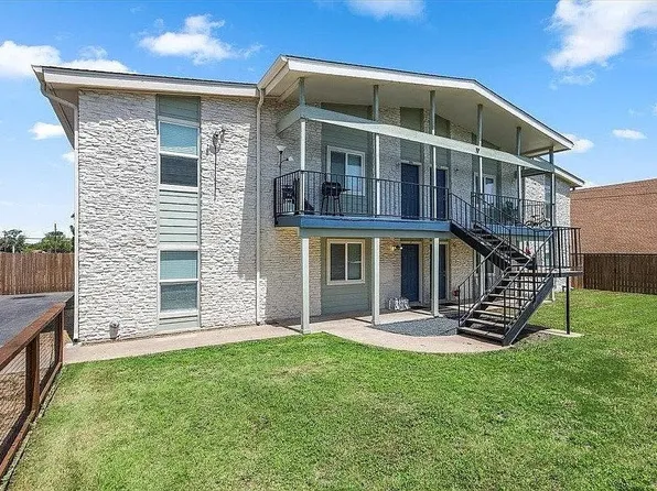 1904 Hearthstone Dr APT 102, Austin, TX 78757