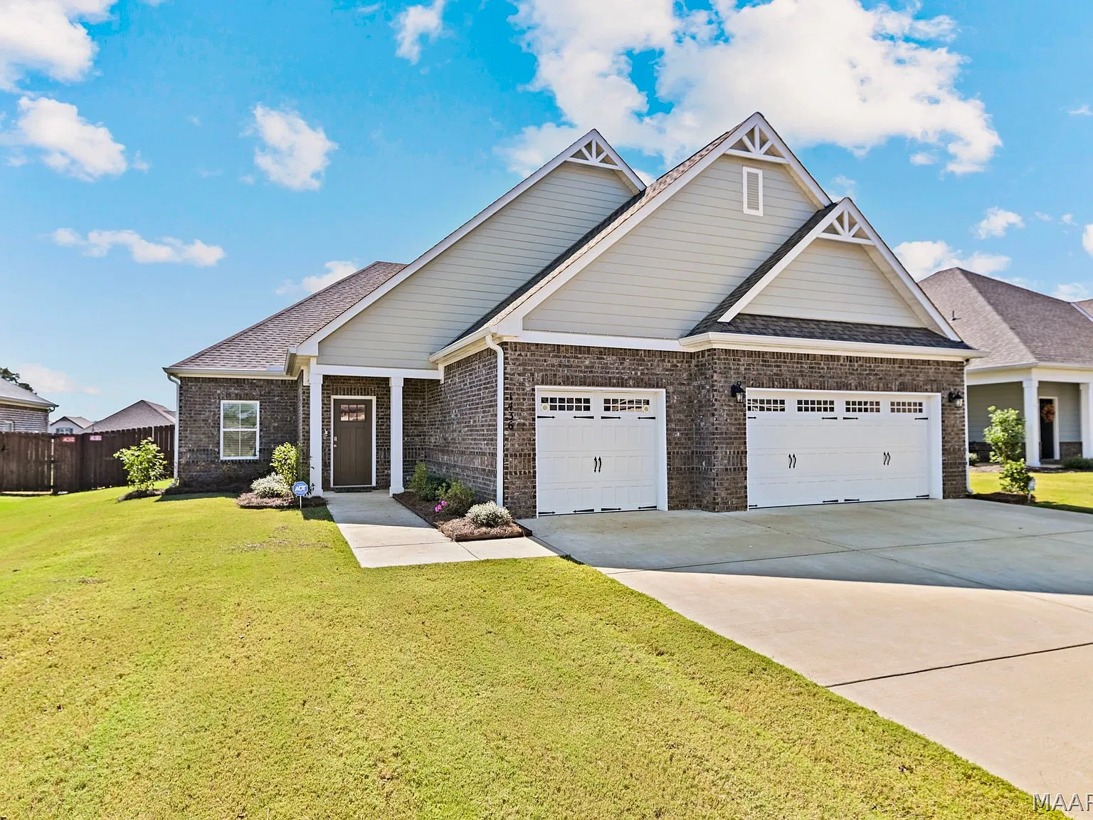 4 bed, 4.5 bath, 3054 sqft, $3,000 — Photo 1