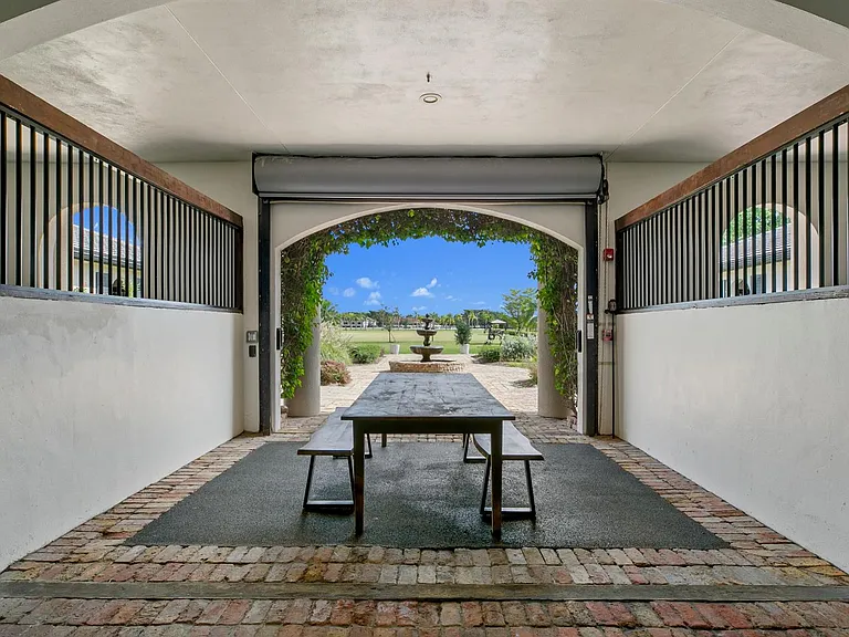 14710 Palm Beach Point Blvd — Photo 24