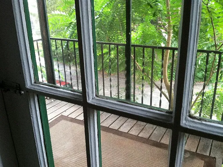 Beacon St — Photo 4