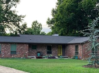 134 Westlook Cir, Oak Ridge, TN 37830