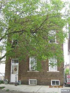 102 Westminster Pl, Garfield, NJ, 07026