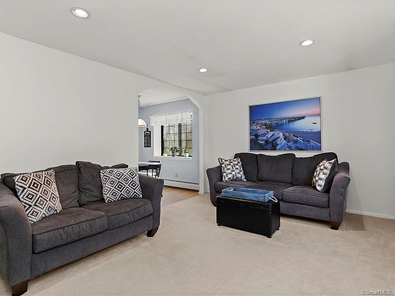 5th image of 354 Foxwood Ln #354