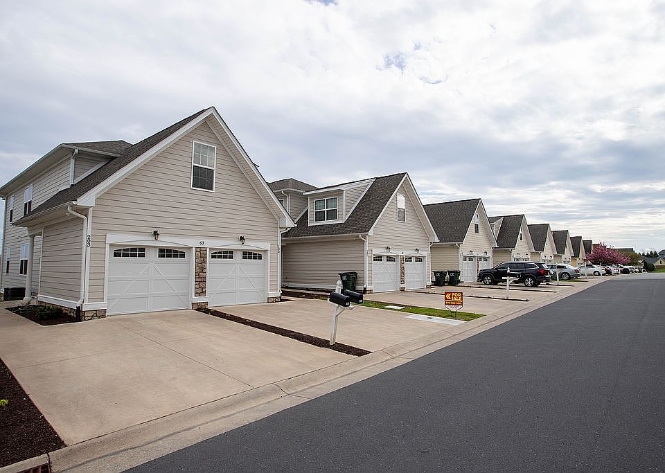 63 Windgate Cir 203, Fishersville, VA 22939 Zillow