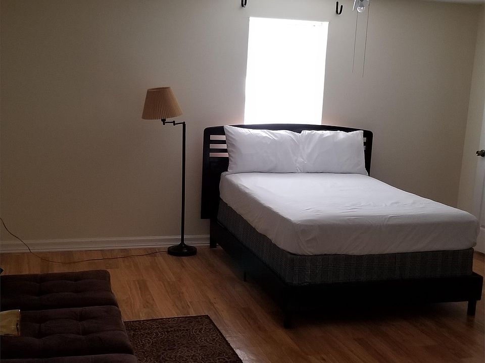 1st image of 1274 Hodson Dr #1