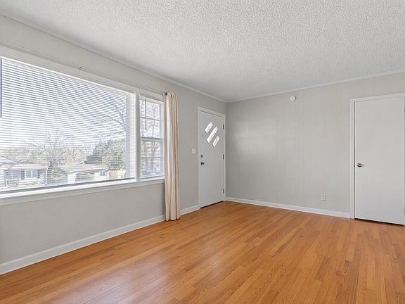 3rd image of 3741 Cuscowilla Trl