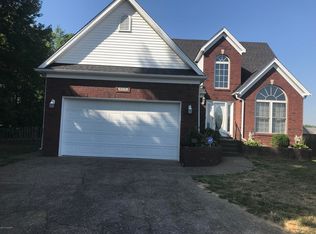 9318 Pinto Ct, Fairdale, KY 40118