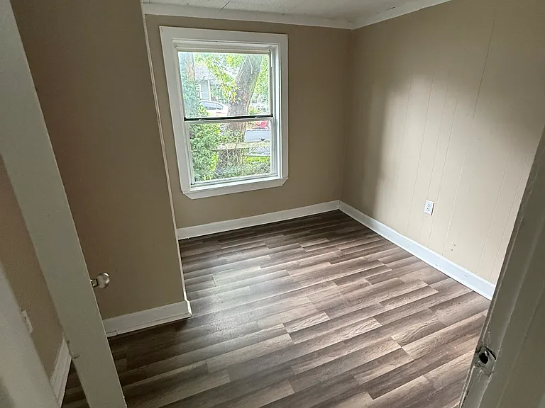 3801 S Walcott St — Photo 2