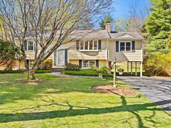 80 N Washington St, Norton, MA 02766